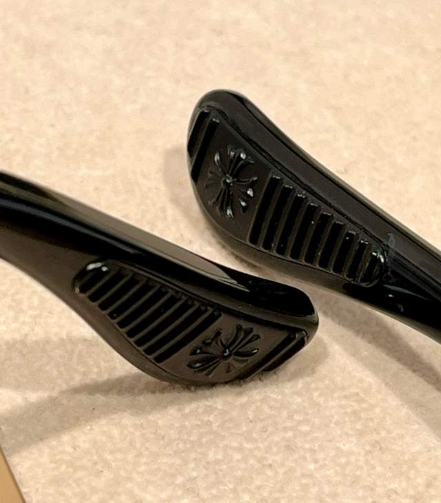 Picture of Chrome Hearts Sunglasses _SKUfw55713586fw